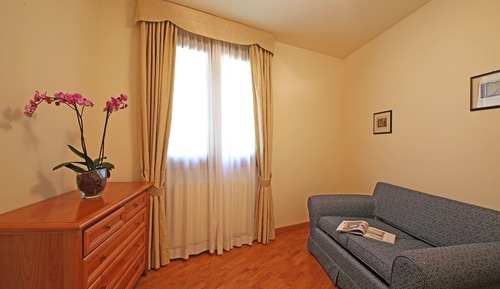Panoramic Apartment, 3 Bedrooms, Lake View