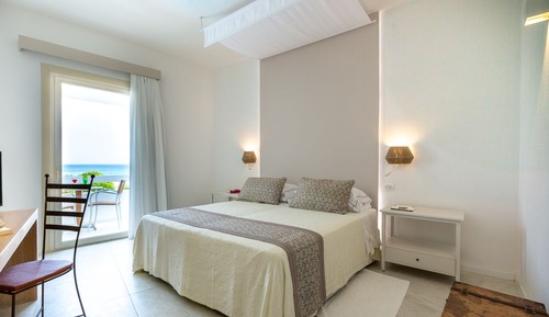 Superior Double or Twin Room, Sea View