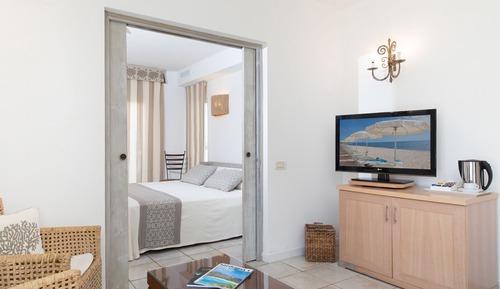 Suite, Jetted Tub (Suite I Nidi)