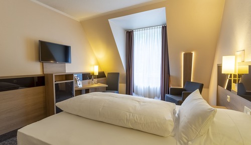 Junior Double Room