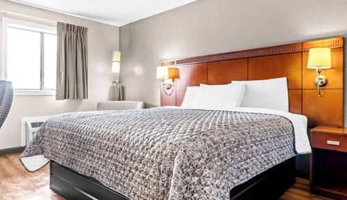 Room, 1 King Bed, Accessible, Non Smoking