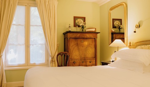Deluxe Room, Garden View