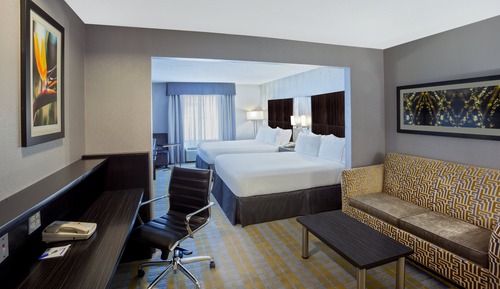 Suite, 2 Queen Beds