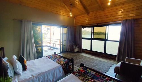 Super Luxury FamilyTent with Private Pool