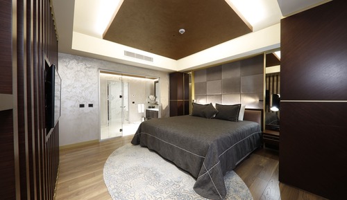 Presidential Suite