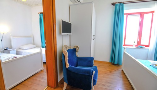 Classic Suite, 2 Bedrooms, City View
