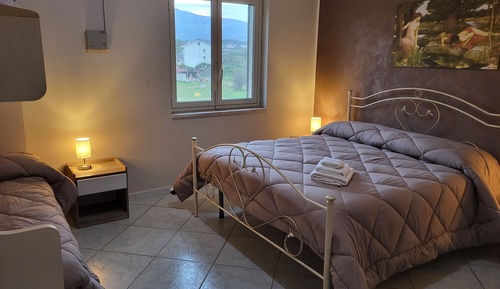 Classic Quadruple Room, Private Bathroom (External)