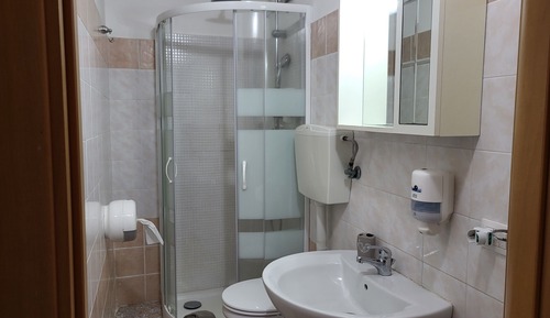 Deluxe Double Room, Ensuite, Poolside