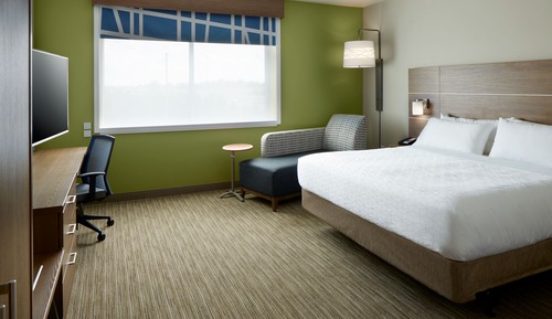 Suite, 1 King Bed, Mobility Accessible (Roll-In Shower)