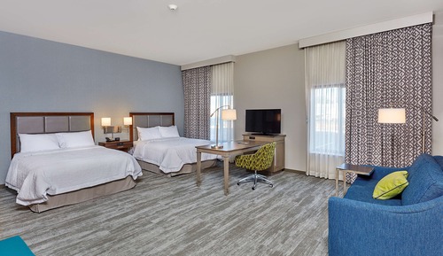 Studio, 2 Queen Beds, Refrigerator & Microwave (Wet bar)