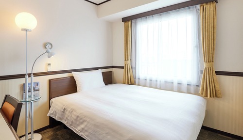 Standard Single Room, Smoking