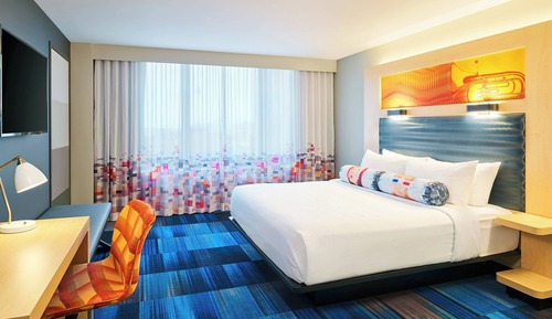 Room, 1 King Bed (Hearing Accessible)