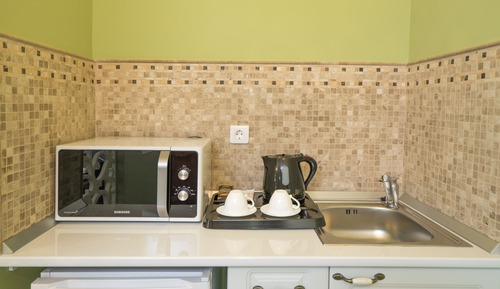 Executive Suite, Kitchenette