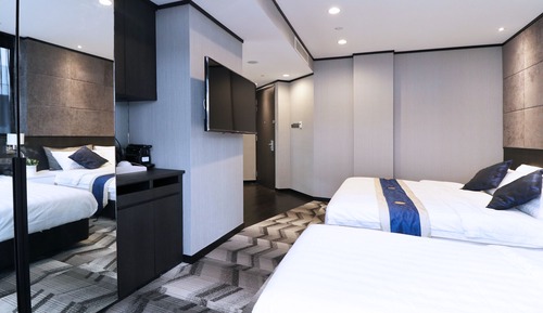 Family Suite