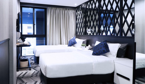 Deluxe Twin Room