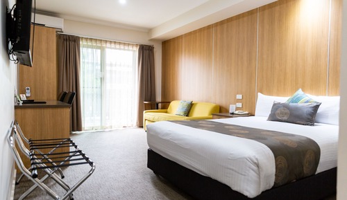 Queen Room