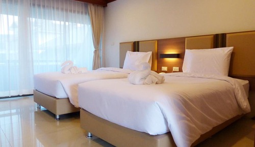 Superior Twin Room