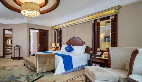 Business Room