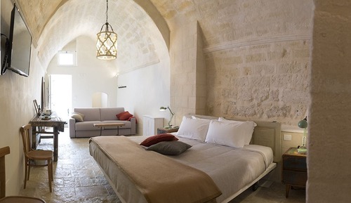 Suite (Turkish Bathroom)