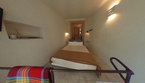 Classic Room (Small)
