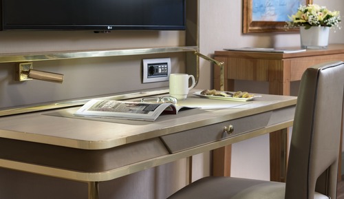 Deluxe Room, 1 King Bed, Sea View, Sea Facing