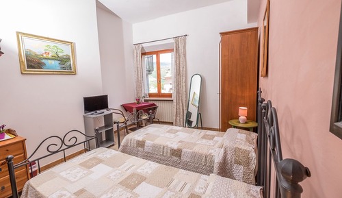 Basic Twin Room, 2 Twin Beds