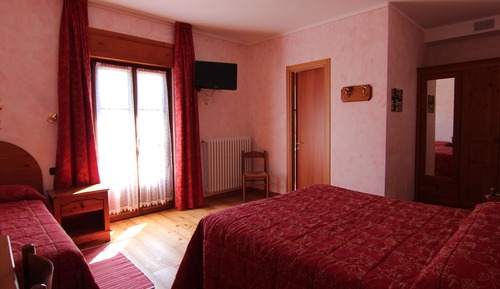 Standard Triple Room, Balcony, Mountain View