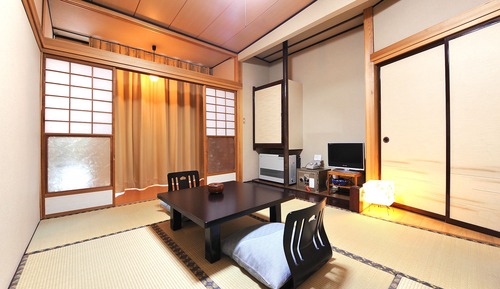 Japanese Style Triple Room, Non Smoking, Shared Bathroom, Main Building