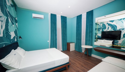 Superior Triple Room