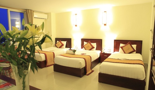 Triple Room