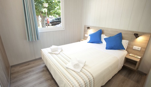 Premium Bungalow, 2 Bedrooms (Caribe) (4 people)