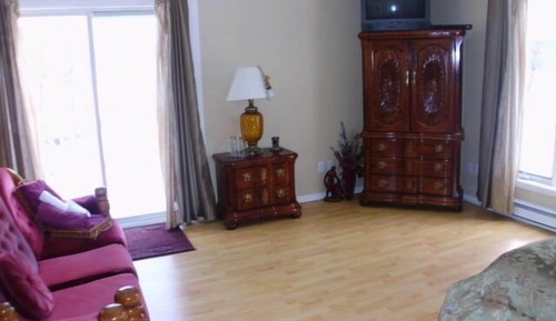 Deluxe Suite, 1 Queen Bed, Balcony, River View