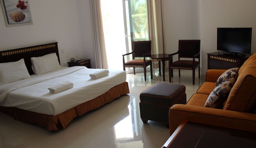 Deluxe Room, 1 King Bed