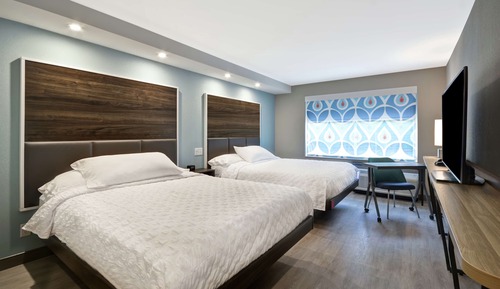 Room, 2 Queen Beds
