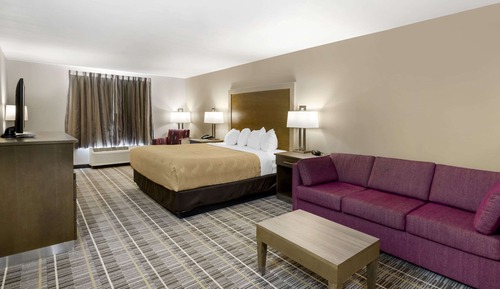 Suite, 1 King Bed, Non Smoking