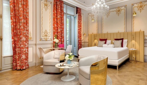 Suite (Baron Haussmann)