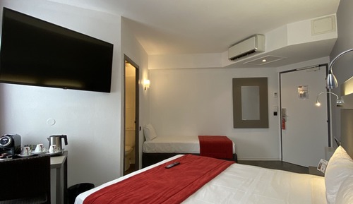 Superior Triple Room