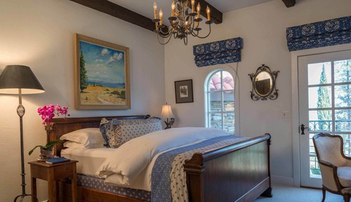 Room, 1 King Bed, Mountain View (The Lavender Room)
