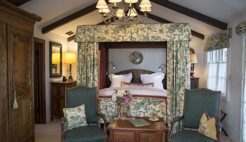 Room, 1 King Bed (The Mint Room)