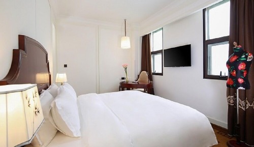 Superior Suite 