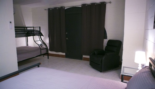 House, 4 Bedrooms