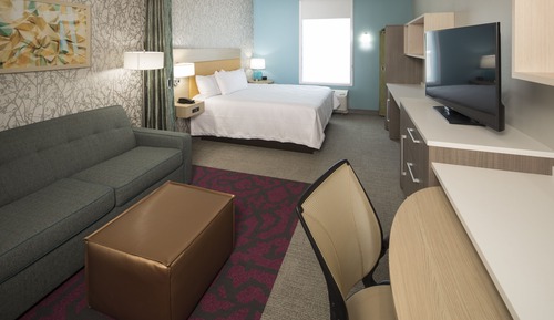 Studio, 1 King Bed, Accessible (Hearing)
