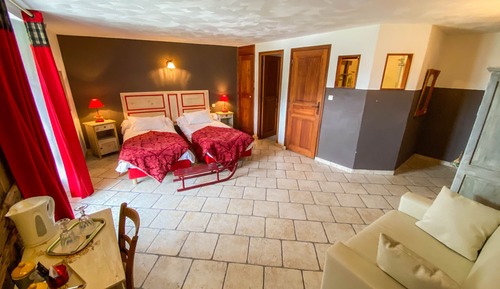 Double or Twin Room, Ensuite, Mountain View (Fond de la Grange)