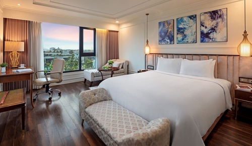 Premier Room, City View