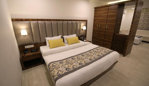 Narayanam Suite 