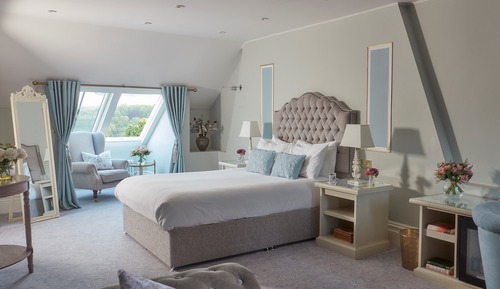 Suite, Ensuite, City View (Junior Suite)
