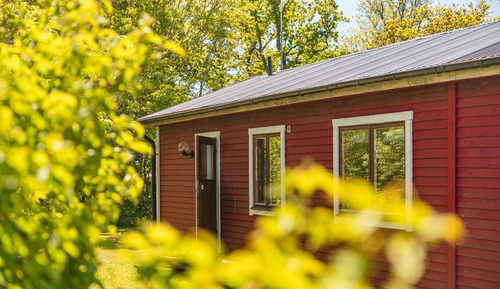 Cabin, 2 Bedrooms (5an, Private WC, Shared Shower)