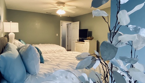 Condo, 2 Bedrooms, 2 Bathrooms