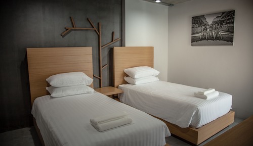 Standard Twin Room 