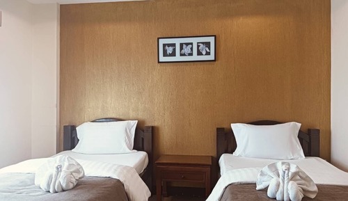 Classic Deluxe Room
